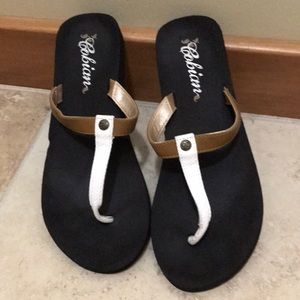 Cobian flip flops